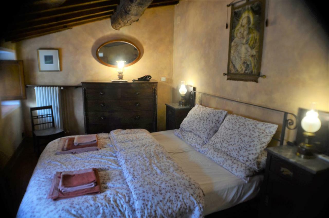 Il Mirtillo - A Truly Magical Place In The Heart Of Tuscany, Nestled In A Medieval Village Chianni Eksteriør billede